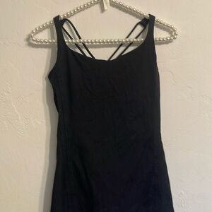 Lululemon cross back tank dot size 6